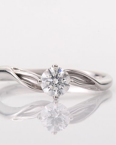Twist Solitaire Ring